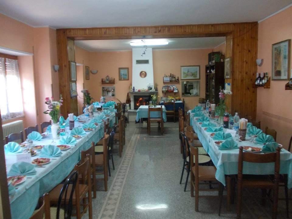 La Lucciola Albergo Ristorante Tagliacozzo Exterior foto