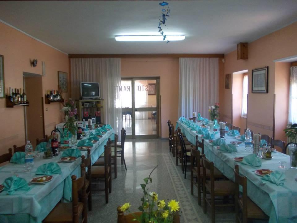 La Lucciola Albergo Ristorante Tagliacozzo Exterior foto
