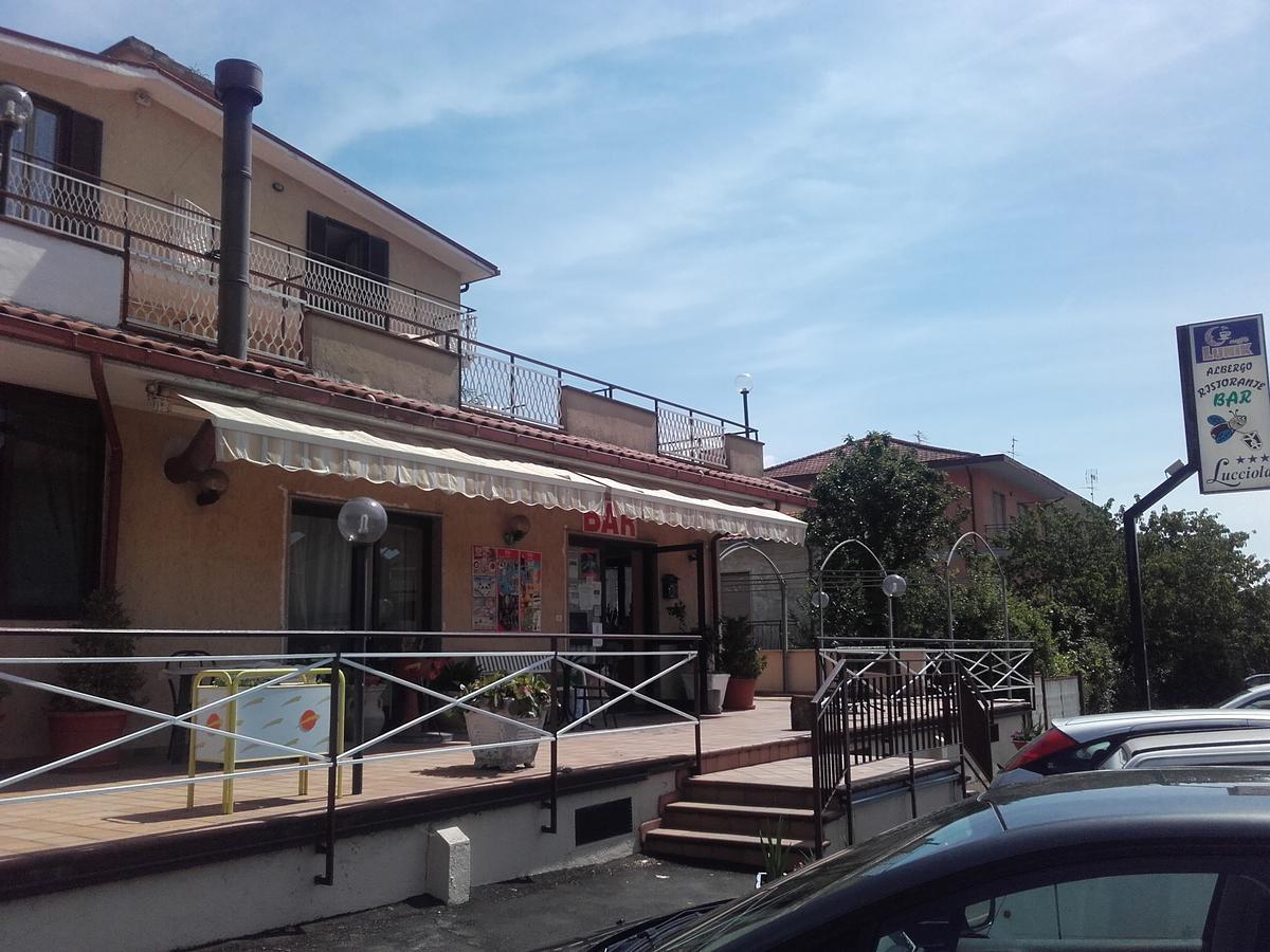 La Lucciola Albergo Ristorante Tagliacozzo Exterior foto